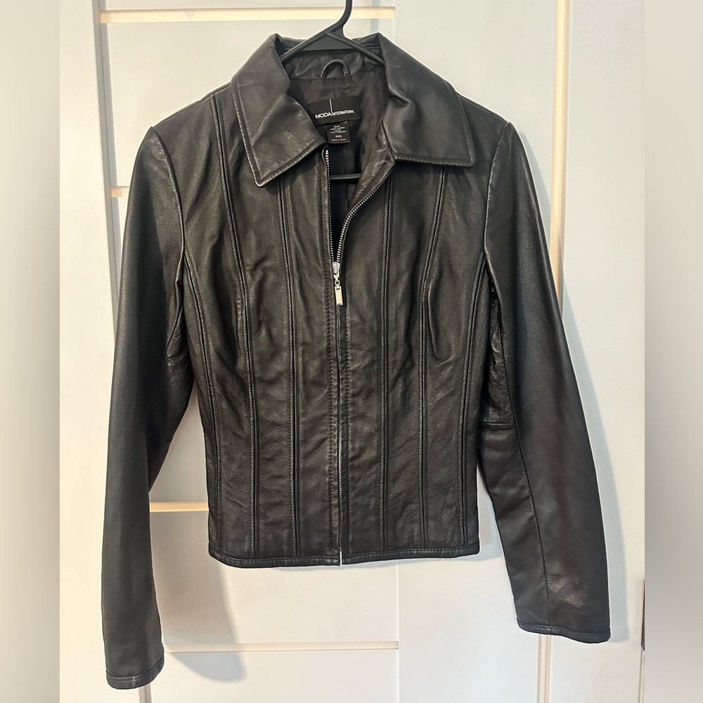 Moda international XXS leather jacket
